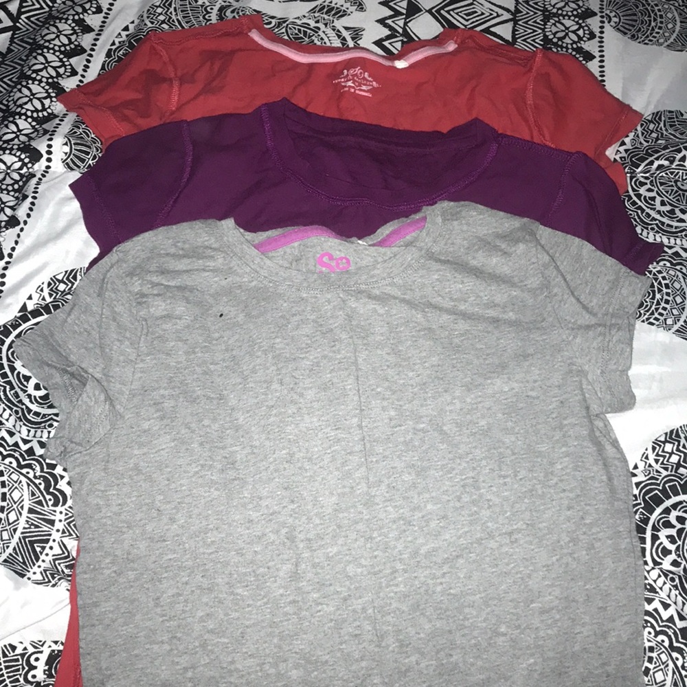 3 t shirts